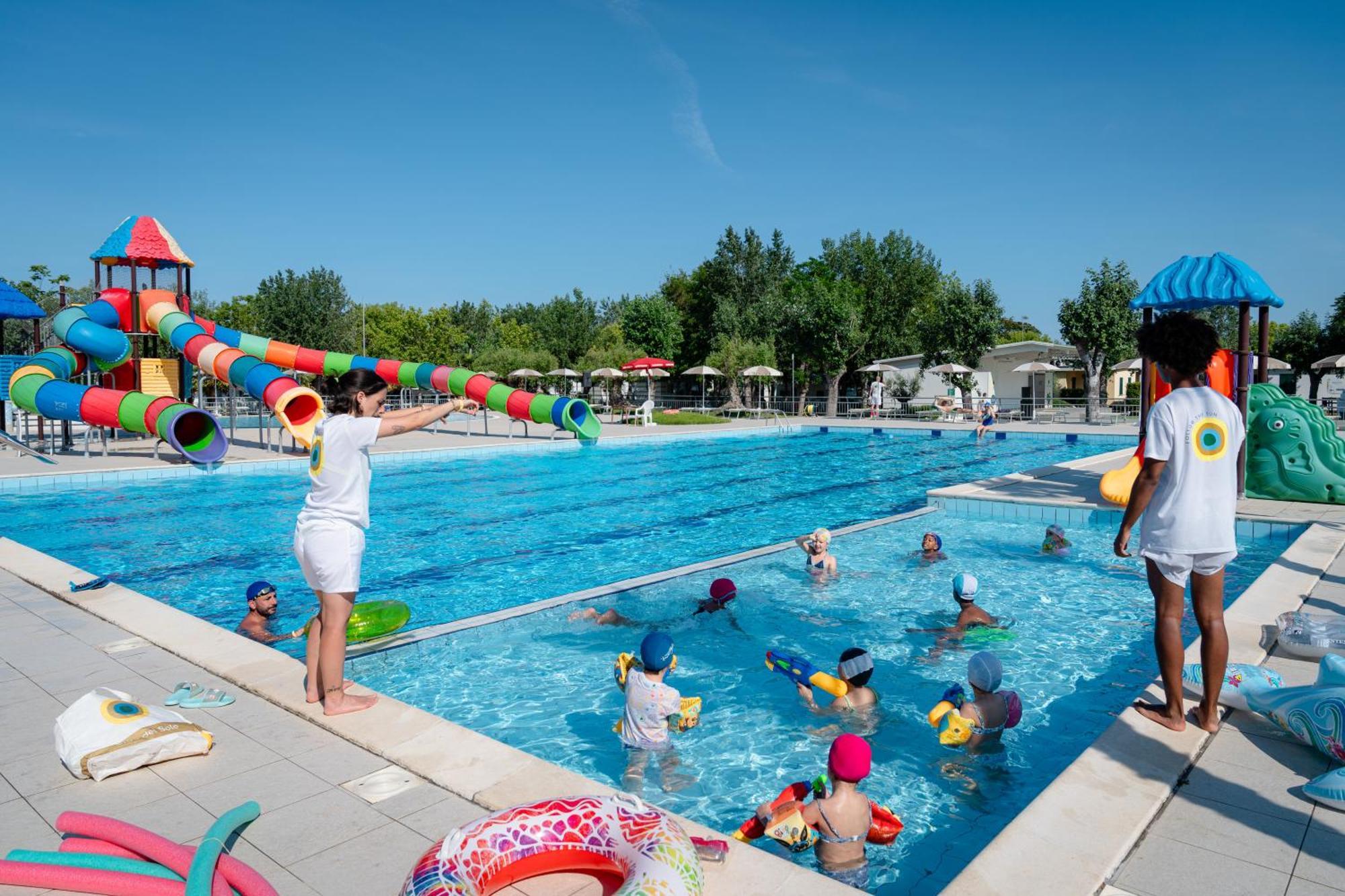 Club Del Sole Stork Family Collection Hotell Giulianova Exteriör bild