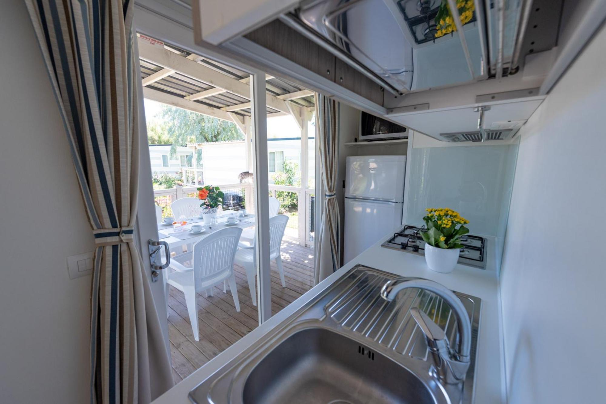 Club Del Sole Stork Family Collection Hotell Giulianova Exteriör bild